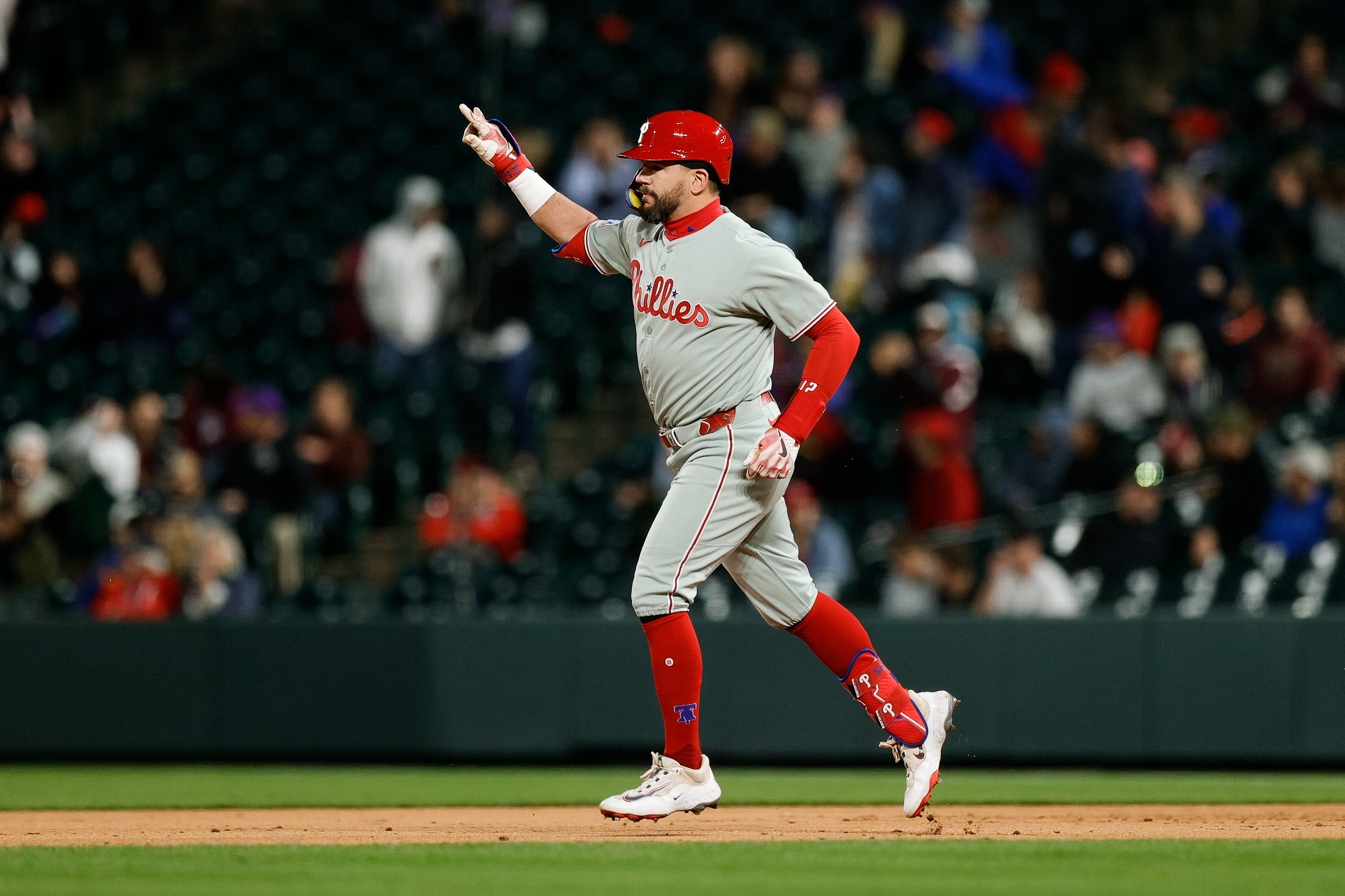 Kyle Schwarber Locked in and ready to launch one tonight - Source: Imagn